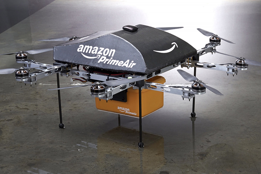 Leszállította első csomagját az Amazon drónja