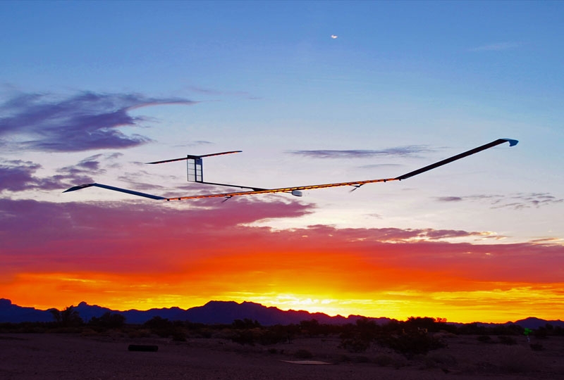 Örökké repül a napelemes drón